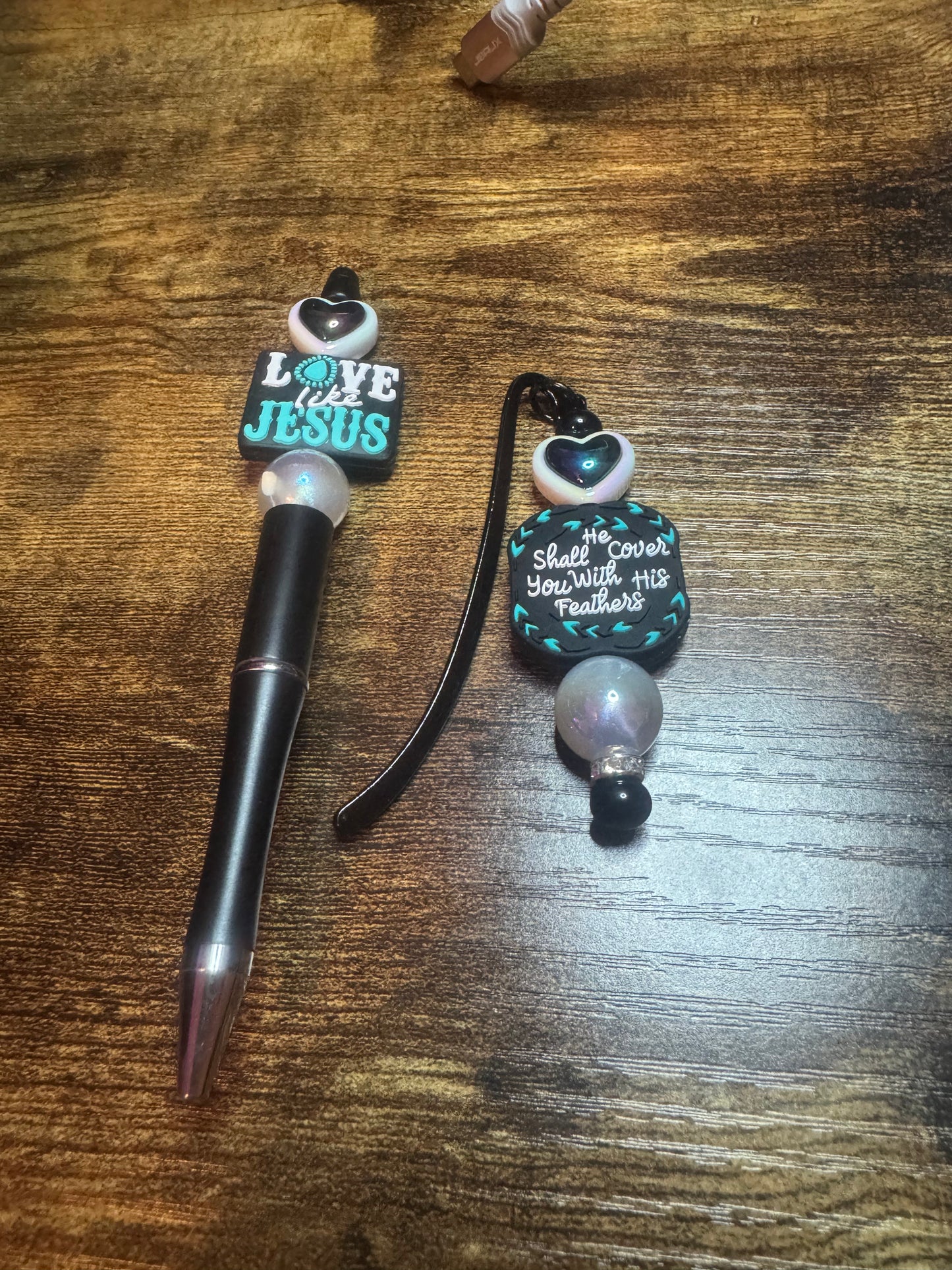 Pen and Bookmark Set