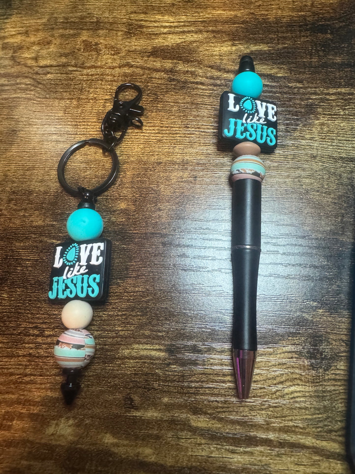 Pen and Keychain set