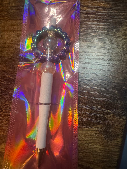 Beaded Pen White with Ring